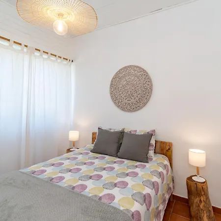 Guest house Ticket2surf
