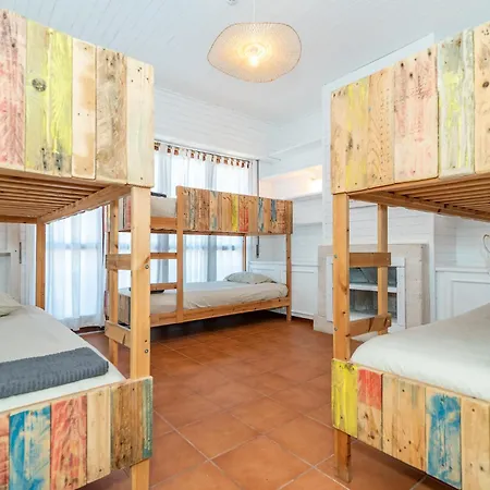 Ticket2surf Guest house