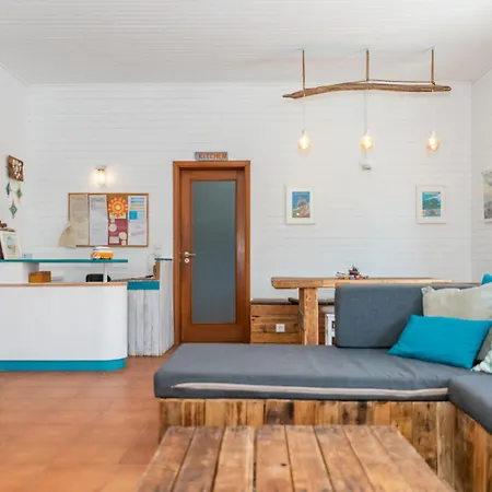 Гостевой дом Ticket2surf Пальейруш-да-Тока