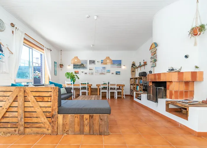 招待所 Ticket2surf 帕列伊罗斯达托沙