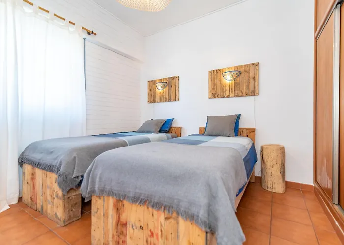 Ticket2surf 3* Palheiros da Tocha