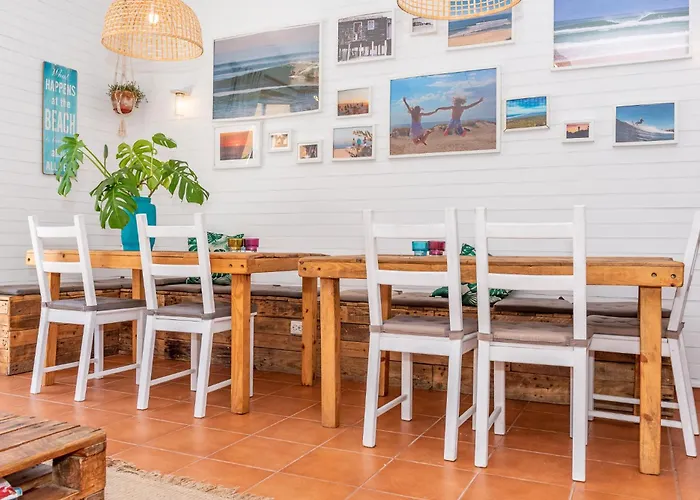 招待所 Ticket2surf